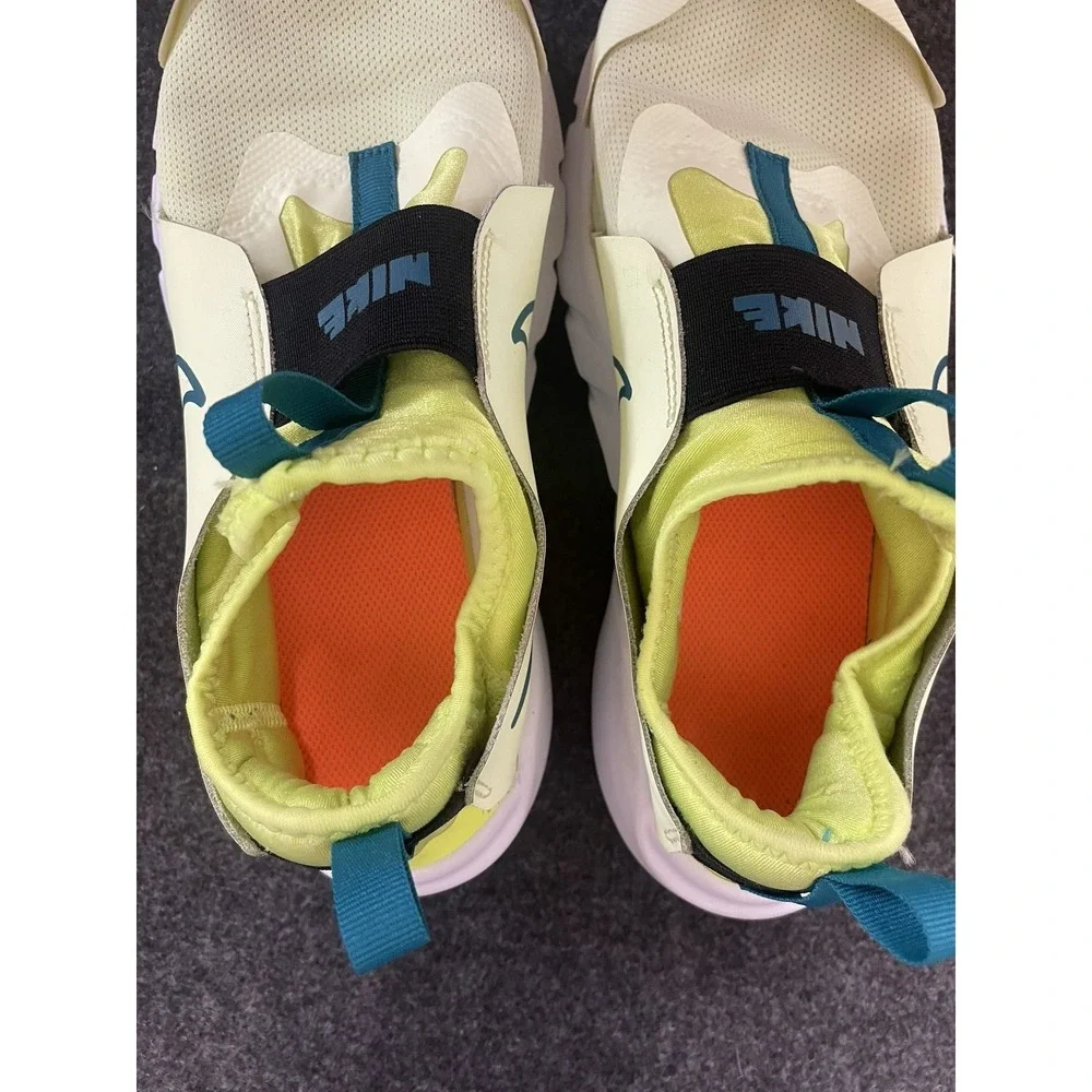 Nike Just do it  Womens Size 7Y Running Training Shoes Lime Green Gym Sneaker